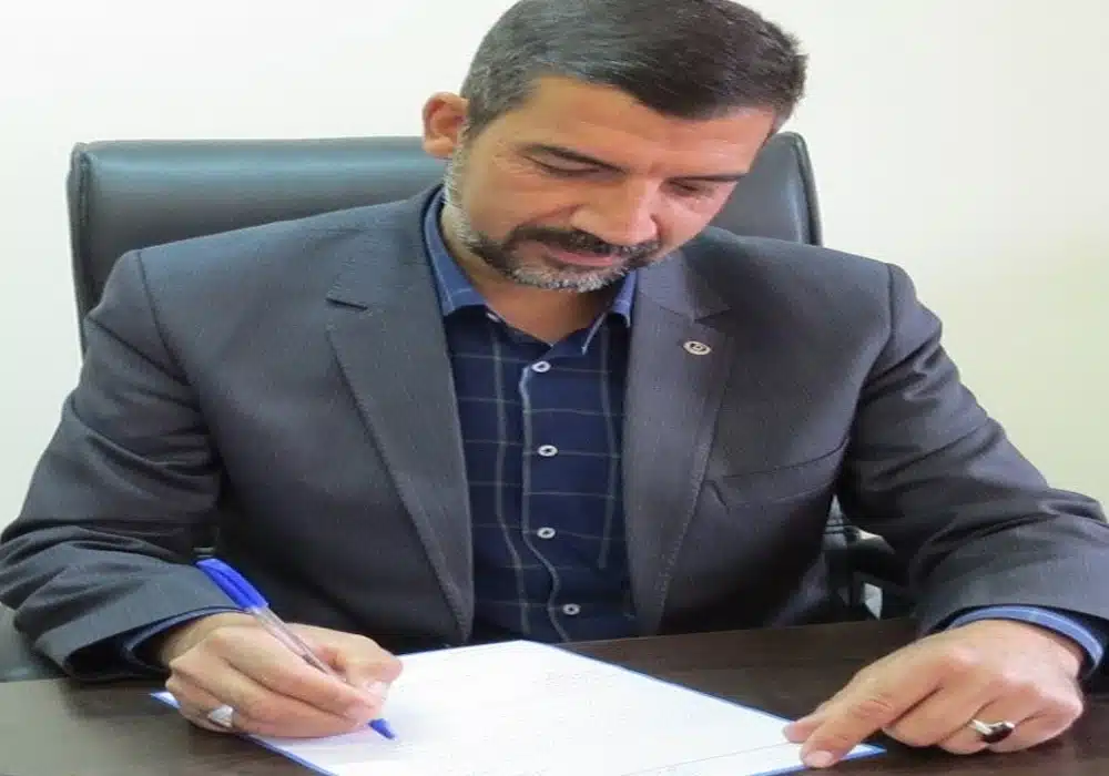 RaisMojtamaeAmuzeshAliBam